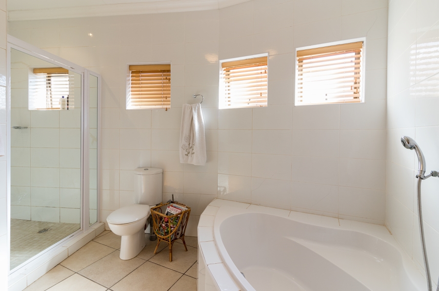 3 Bedroom Property for Sale in Riverview Water Front Estate Eastern Cape